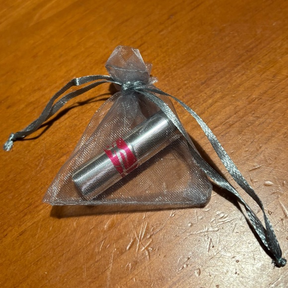 Yves Saint Laurent Rouge Volupte Candy Glaze Lip Gloss - Picture 2 of 16